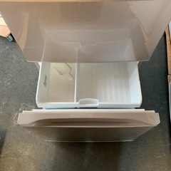 冷蔵庫　　2015   375Ｌの画像