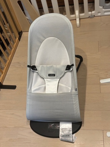 【美品】ベビービョルン　バウンサー