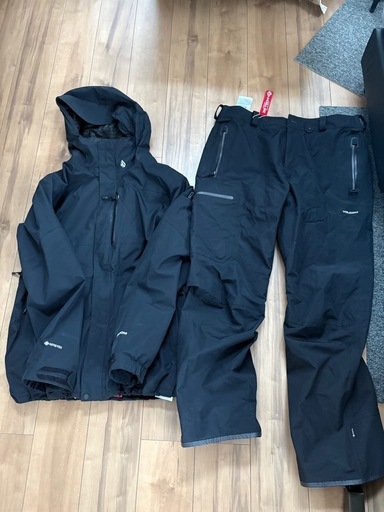 volcom Gore-Tex jaket+Pamts セット　XLサイズ
