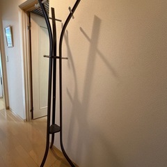 ハンガーラックの画像