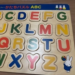 ミッフィー　かたちパズルABCの画像