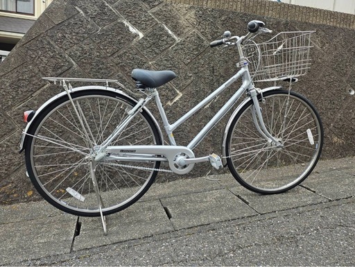ほぼ新品⭐︎学生用自転車　ブリヂストン製27インチ　　　