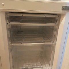 【無料】アイリスオオヤマ/冷蔵庫/ホワイト/142L/2020年製の画像