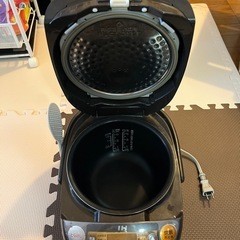 象印　IH炊飯器    　　　の画像