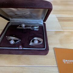 ネクタイピンとカフス 銀座　御木本の画像