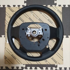 アルファード、ヴェルファイア30 後期　純正ハンドル　新車外しの画像