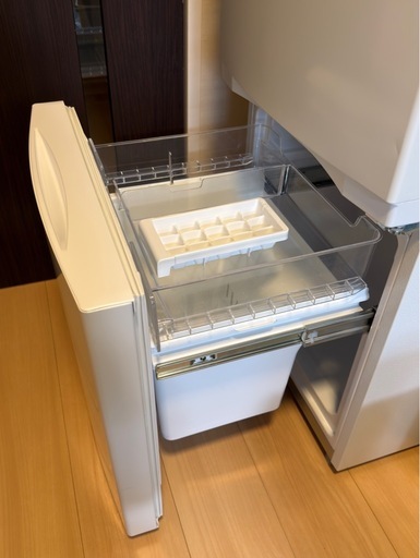 東芝ノンフロン冷凍冷蔵庫　153L (2025年製)