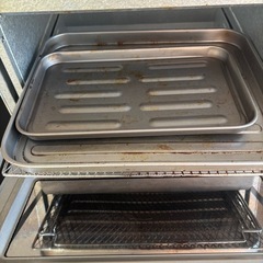 アイリスオーヤマ(IRIS OHYAMA) トースター オーブントースター ミラー調 横型 2枚焼き 温度調節4段階 トレー付 1000W MOT-011の画像