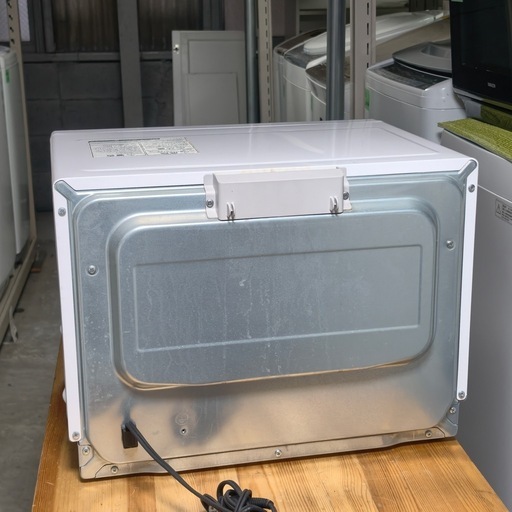 ?激安?最大出力1000W 容量　24L 東芝　オープンレンジ ER-SD70 (W) 2018年製 