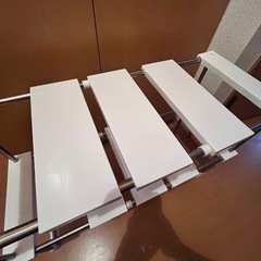 キッチン　収納棚の画像