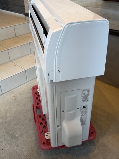 【埼玉県内取付工事費込み】美品?2022年製　東芝　6畳用  簡易清掃済 