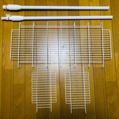 【無料】突っ張り棒と棚のセットの画像
