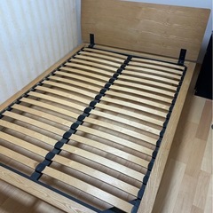 無印良品　木製ダブルベッドフレーム ヘッドボード付き　オーク材　の画像