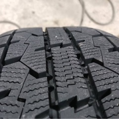 スペーシア外し　165/55R15 バリ溝！！！トーヨースタッドレス　ホイール付き4本セットの画像