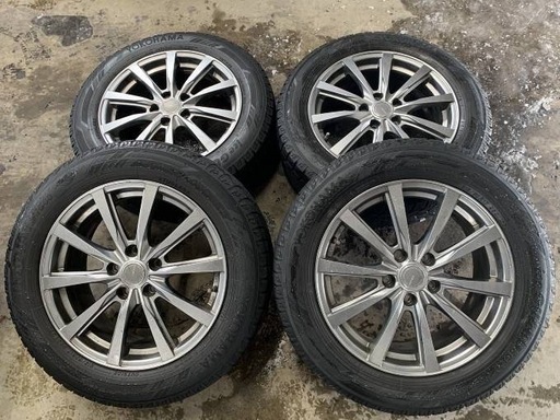 C-HR外し　215/60R17 スタッドレスタイヤ　ホイール付き4本セット　