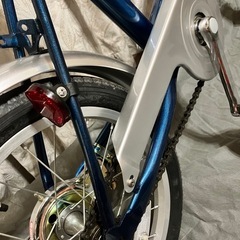 折りたたみ自転車16インチの画像