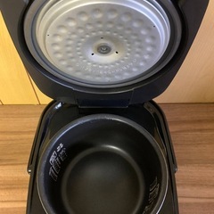 アイリスオーヤマ ジャー炊飯器  KRC-MA50-Bの画像
