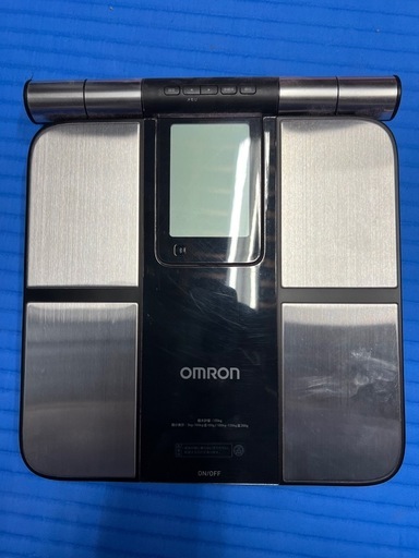 OMRON 体組成計