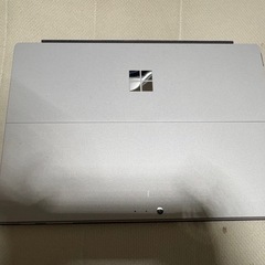 Microsoft surface Laptop Goの画像