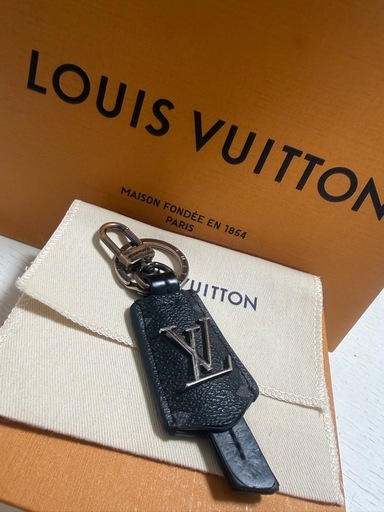 LOUIS VUITTON キーリング