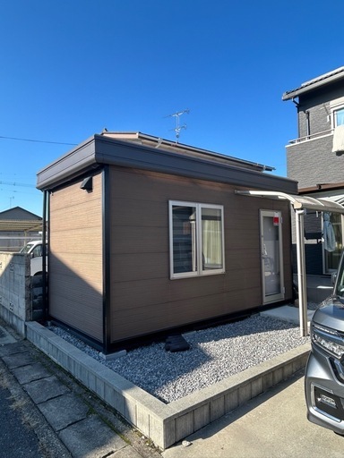 特注品　屋根付き　ナガワ ハウス   約3坪 仮装済み アンティークブリックⅢ  特注品