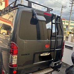 トヨタ　ハイエース200系スーパーGLの画像