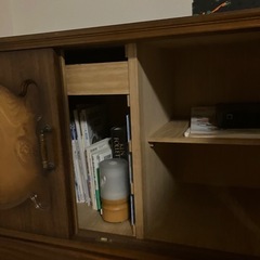 両開きタンスの画像