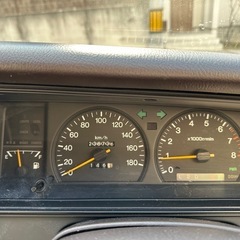 クラウンワゴン7人乗りの画像