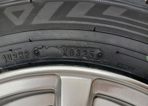 スタッドレスタイヤ　2025年製造　ダンロップ WINTER MAXX03 175/70R14 PCD100 4H 4本セット