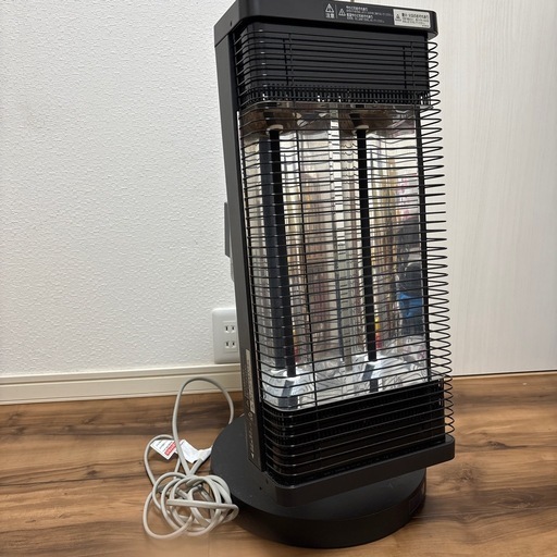 DAIKIN ダイキン　遠赤外線ヒーター
