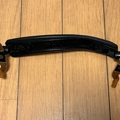KUNのバイオリン用肩当ての画像