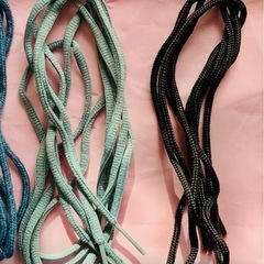 靴紐(スニーカー)の画像