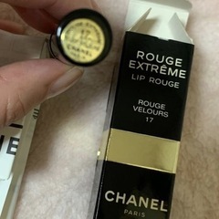 CHANEL口紅ピンク系17番の画像