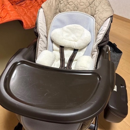 ベビー家具・寝具 コンビ ネムリラ オートスウィング おやすみダッコプラス