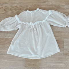 テータテート＊ベビー服　フリル付きワンピース　フリル袖の画像