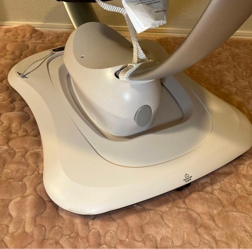 電動バウンサー4moms mamaRoo ママルー