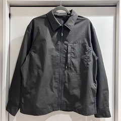GUのジップアップユーティリティシャツ グレーの画像