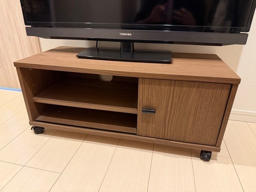 TOSHIBA テレビ（40インチ）　テレビ台セット