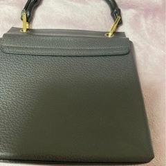中古⛄️ハンドバッグ　黒　フォーマルバッグ　ドレスコード　ブラック 中 カビ？有りの画像