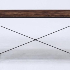 パソコンデスクの画像