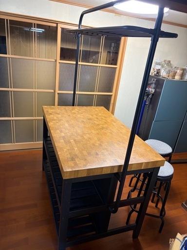 【IKEA】ヴァドホルマ アイランドキッチン ラック、イス付き