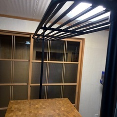 【IKEA】ヴァドホルマ アイランドキッチン ラック、イス付き
の画像