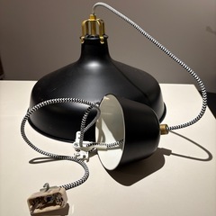 ペンダントライト　IKEA  RANARP 照明の画像