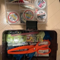 釣具セット　釣竿　リール　仕掛け　クーラーボックスの画像