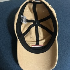 LARKiNS 刺繍ロゴ ベージュ ベースボールキャップ 訳ありの画像