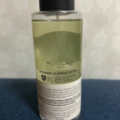 Victoria’s Secret Pink Earthボディミストの画像