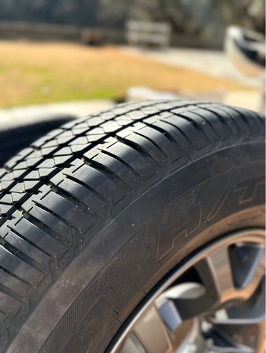 早いもの勝ち！シエラのアルミ付き15R5穴ブリジストンタイヤ