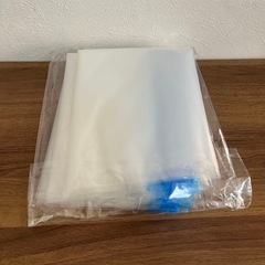 圧縮袋 らくるん 3種類12枚セット (M×5枚/L×5枚/XL×2枚) by メルカリの画像