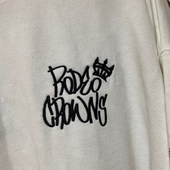 （UNISEX）BRIDGE BEARスウェットトップス　ロデオクラウンズの画像