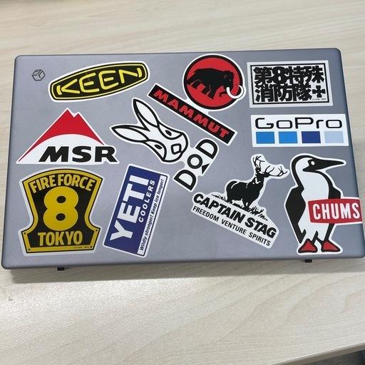 win 11ノートPC  SSD238GB RAM12GB Intel CeleronN5100 使用少ない　バッテリー約7時間